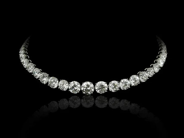 Dazzling-Opulence-Exploring-the-Exquisite-World-of-Fine-Diamond-Necklace-Jewelry THEDIAMONDSTORE