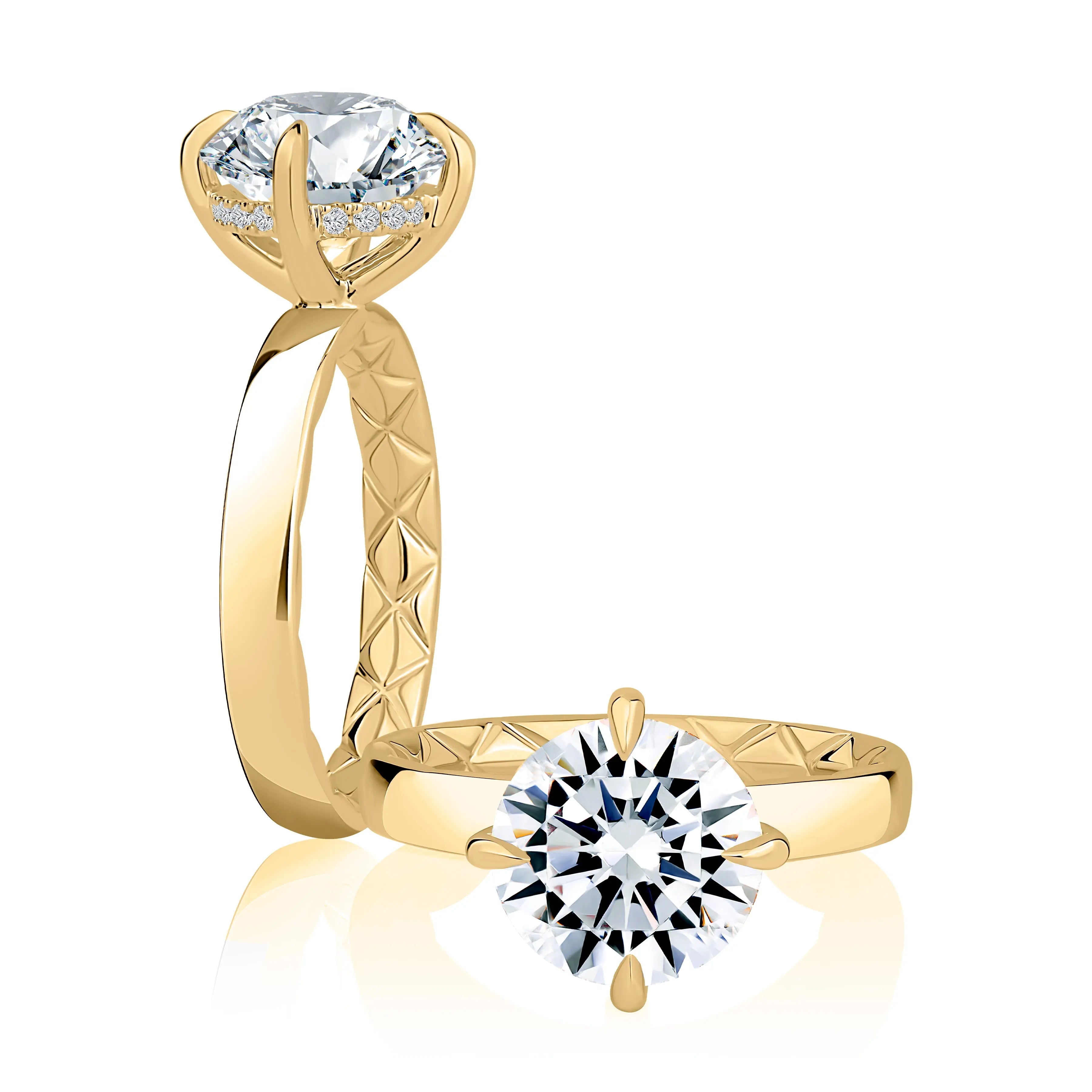 Classic Wide Tapered Band Round Center Diamond Engagement Ring with Hidden Halo and Quilts® Interior<br><span style="font-size:15px;">Style: MECRD3576Q/308</span>
